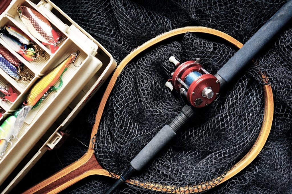 fishing, fishing rod, fishing gear-1572408.jpg